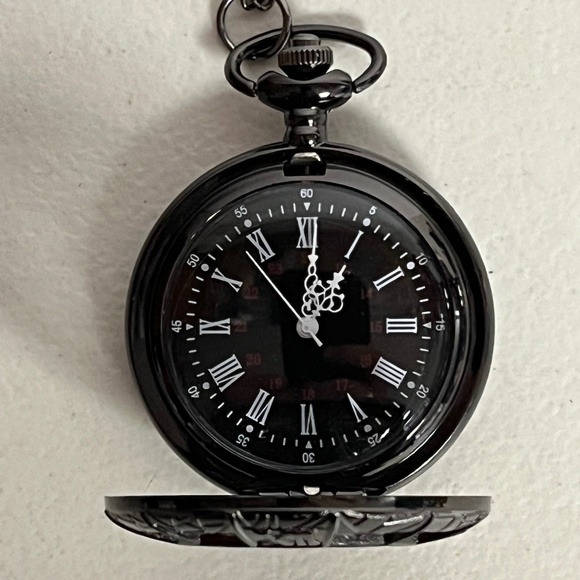 Spiderman Pocket Watch Black Peter Parker Spidey Spider man - Picture 3 of 6